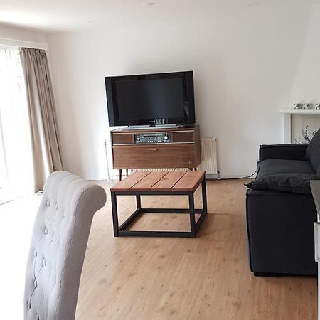 Chalet Op De Veluwe # Linde بوتِنْ المظهر الخارجي الصورة